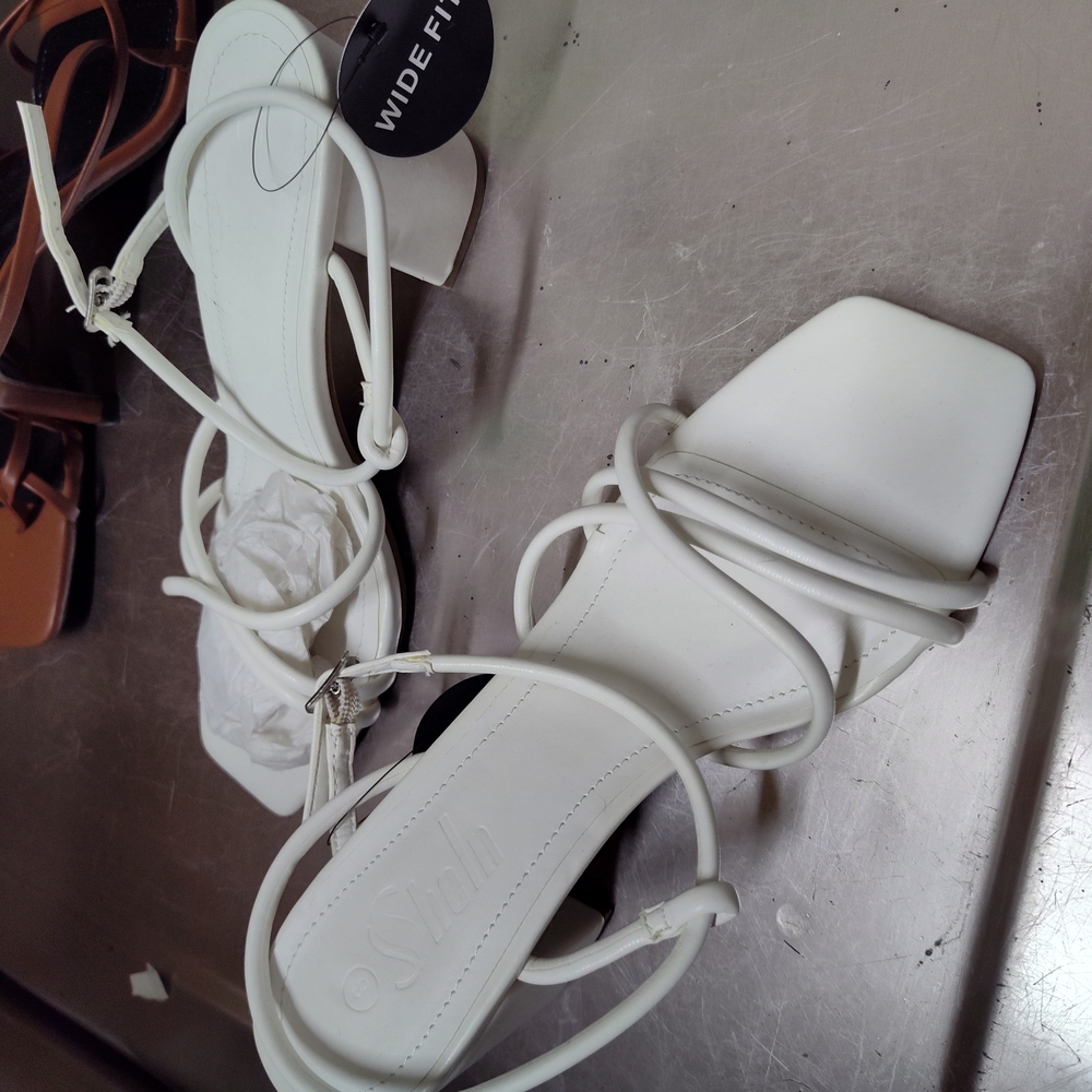 Stylish White Women's Sandals